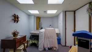  Photo 34