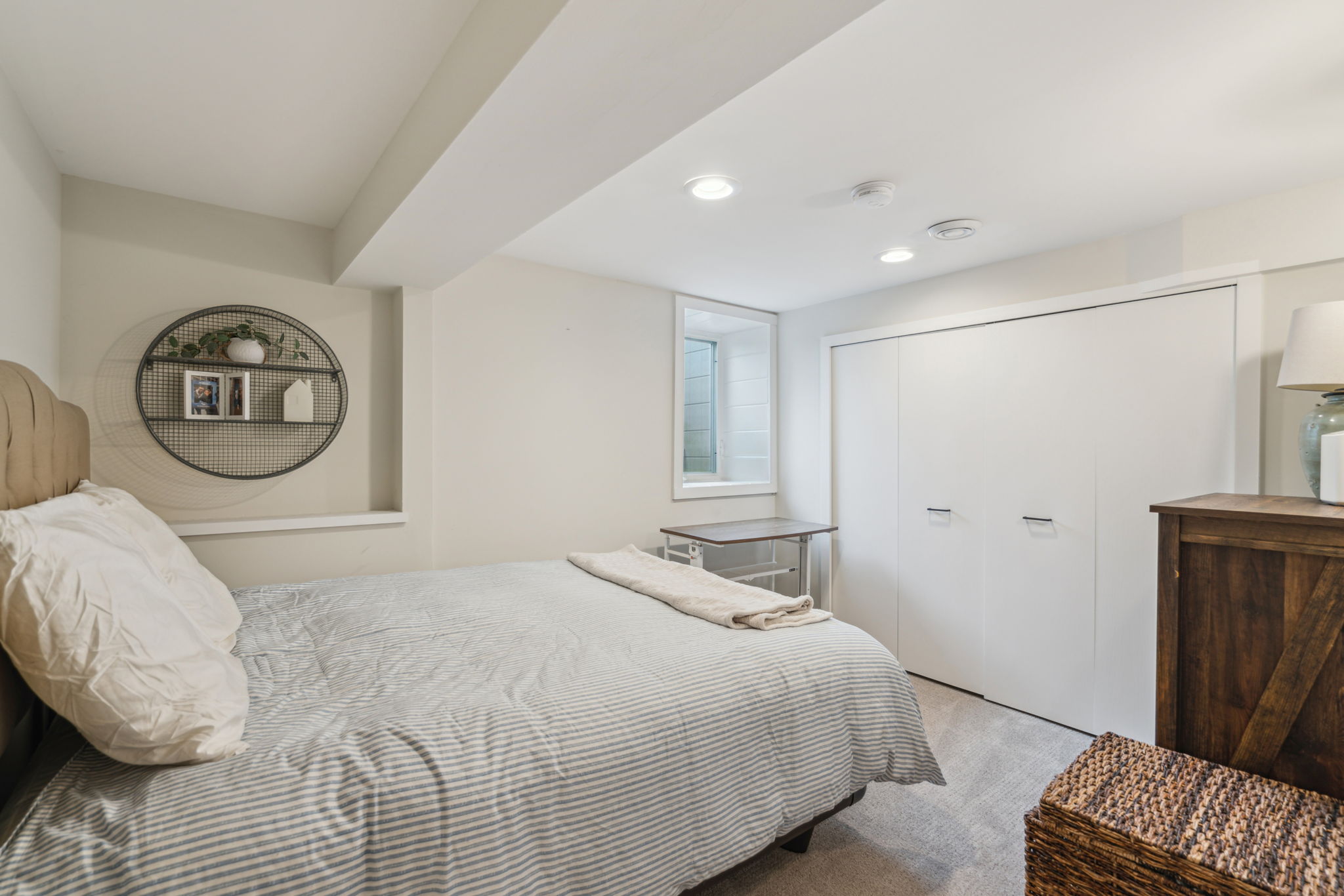 21_Interior