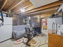  Photo 48