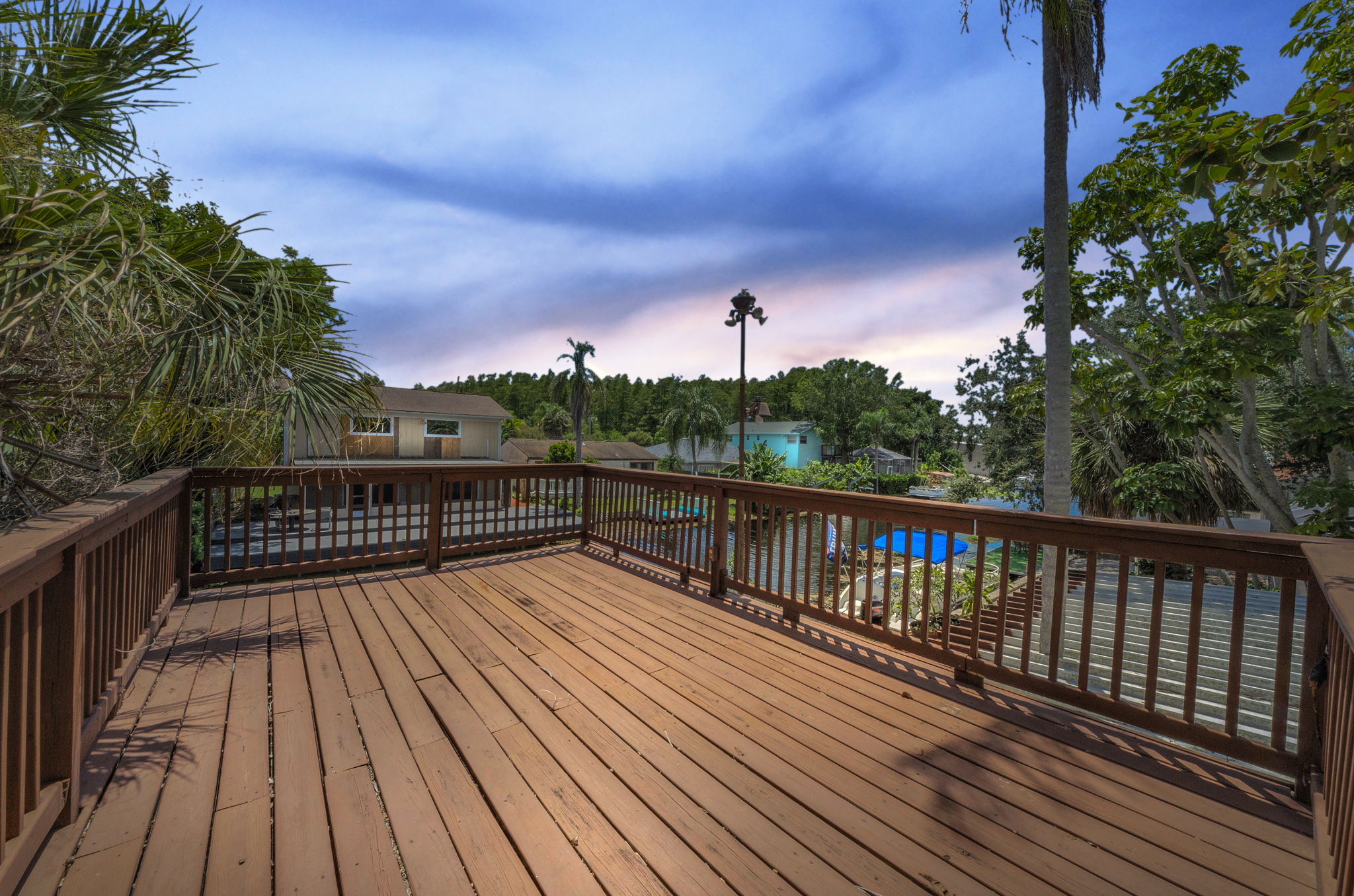 Upper Level Deck 2