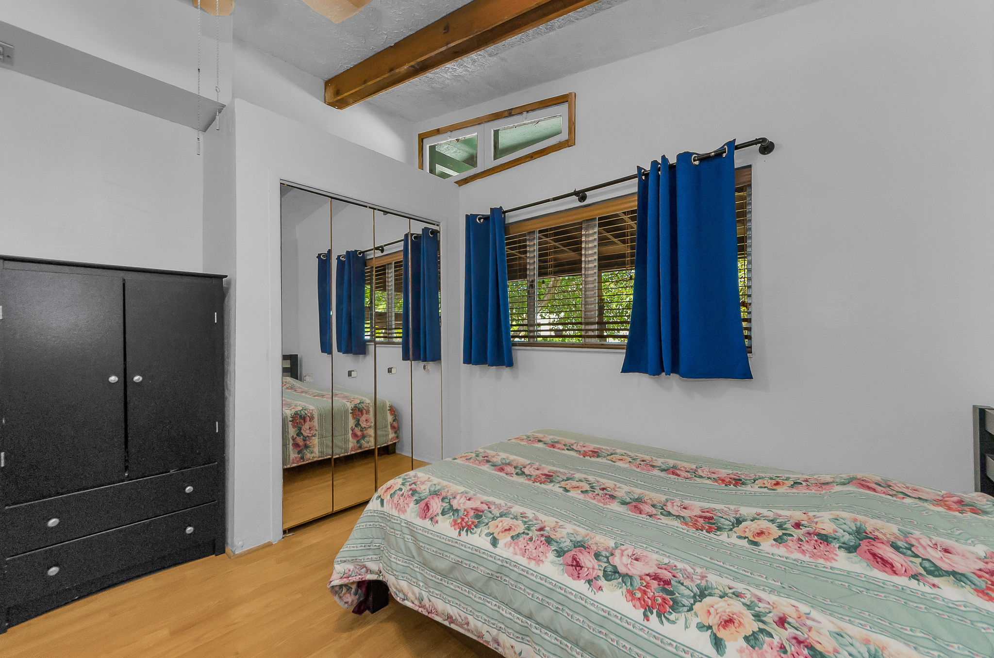 Bedroom 1b