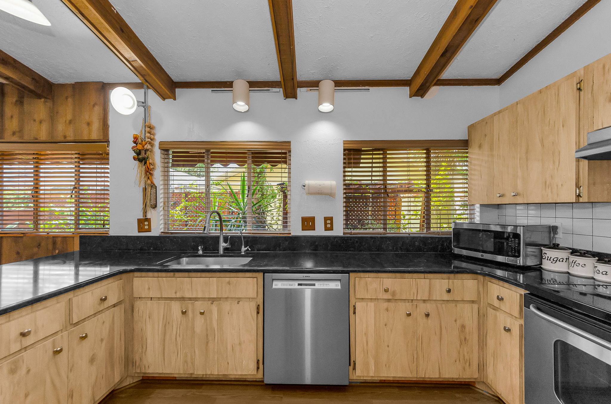 Kitchen 2