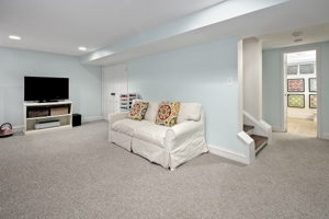 2602 Key Blvd, Arlington, VA 22201, USA Photo 53