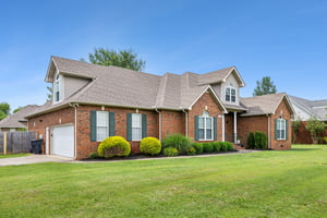 2603 Mission Ridge Dr - 001.jpg