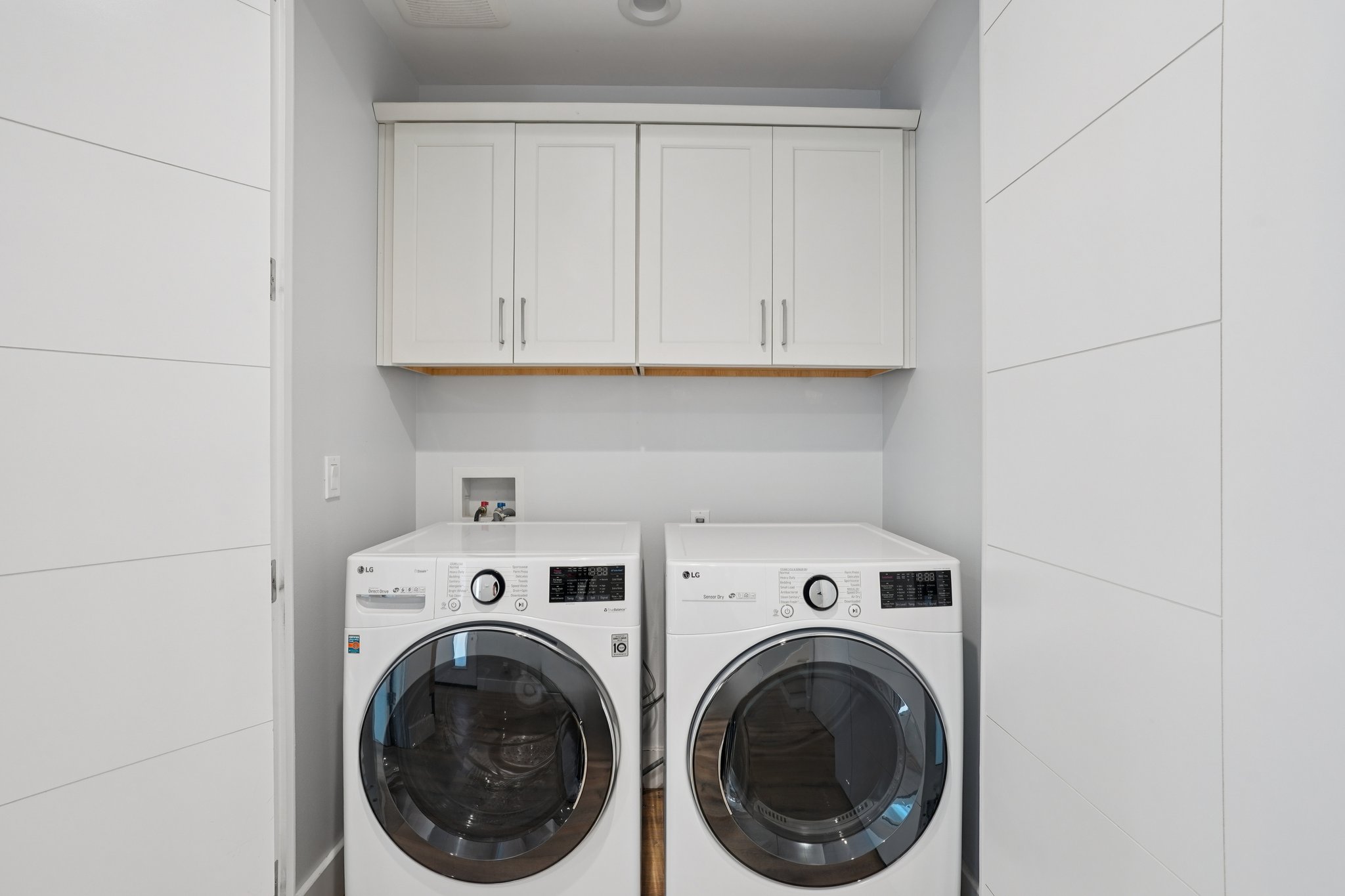 Nelson Ave B-S0704-016.jpg