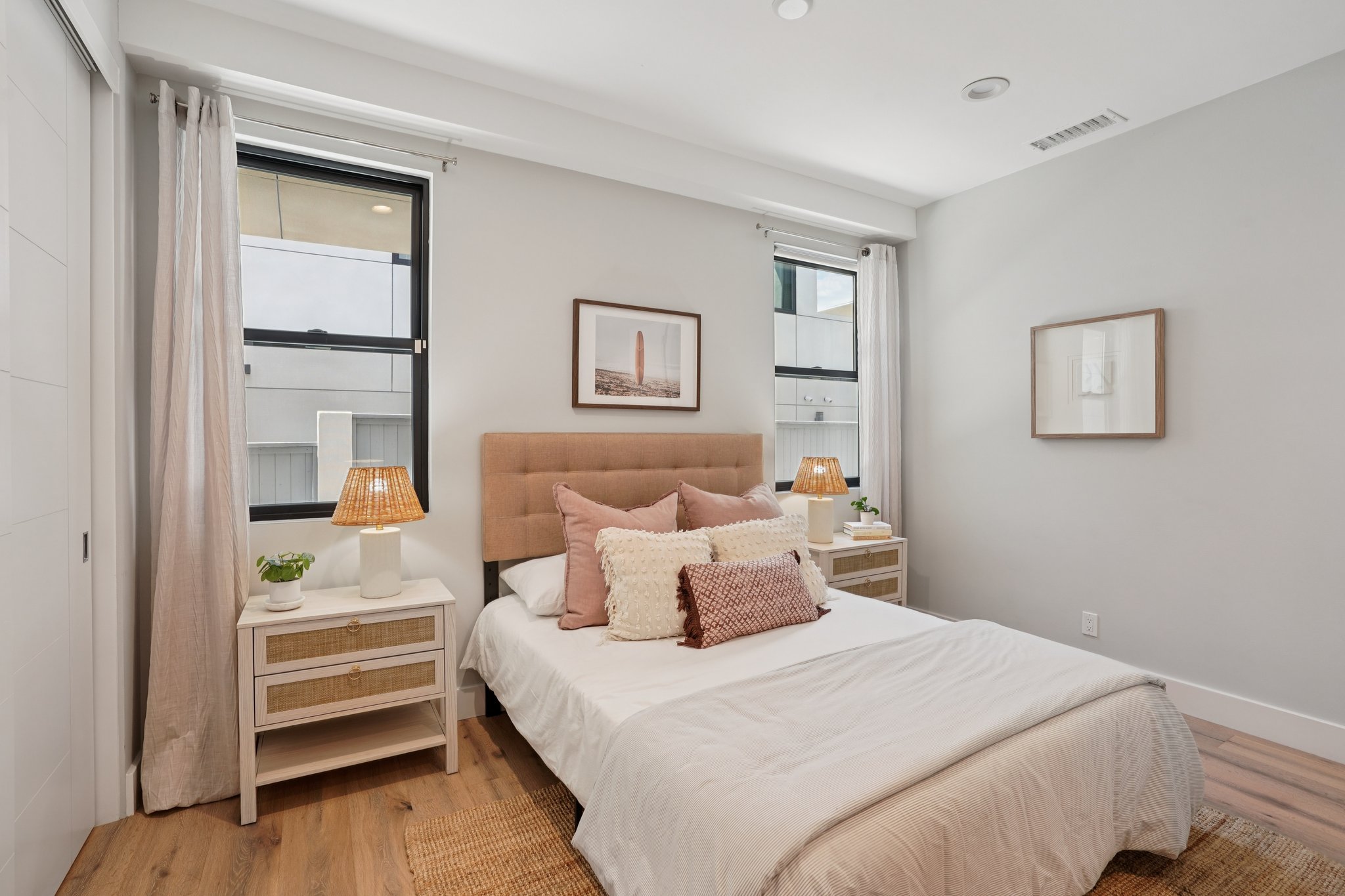 Nelson Ave B-S0704-017.jpg