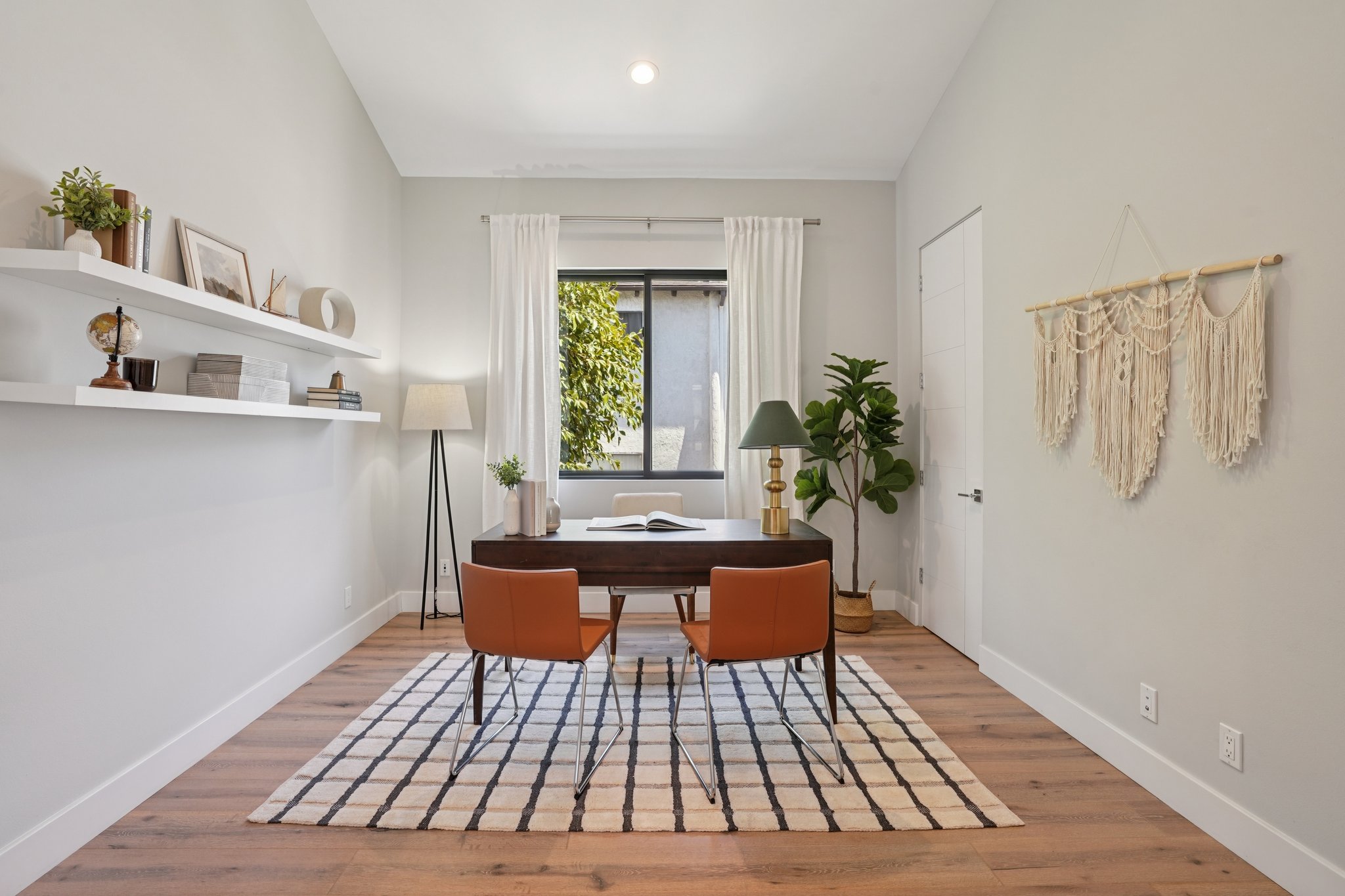 Nelson Ave B-S0704-034.jpg