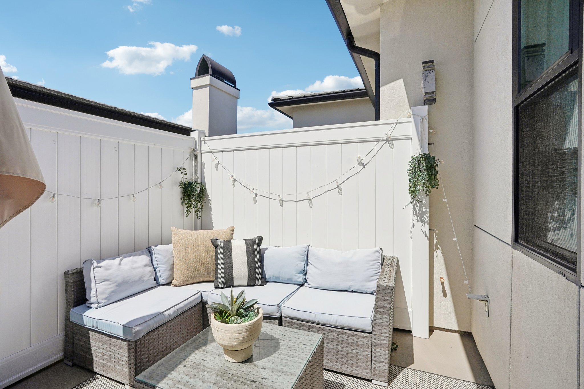 Nelson Ave B-S0704-040.jpg