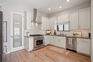 Nelson Ave B-S0704-012.jpg