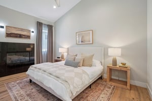 Nelson Ave B-S0704-026.jpg