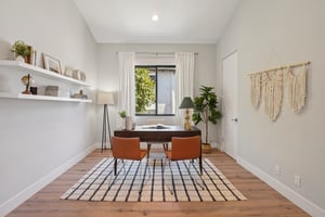 Nelson Ave B-S0704-034.jpg