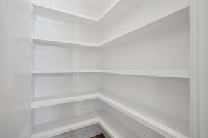 Nelson Ave B-S0704-036.jpg