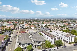 Nelson Ave B-S0704-043.jpg