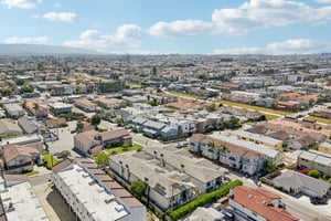 Nelson Ave B-S0704-049.jpg