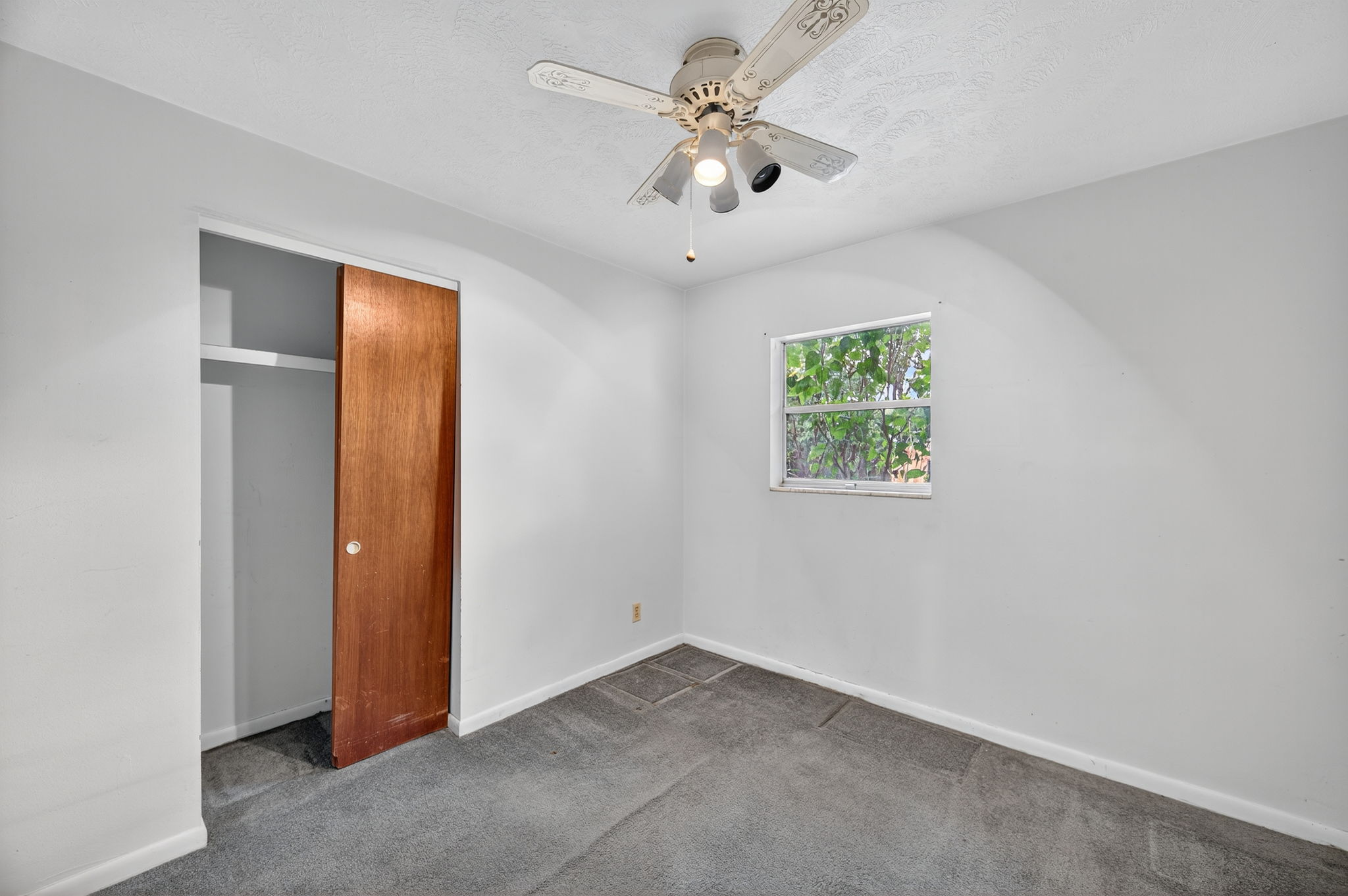 Interiors (19)
