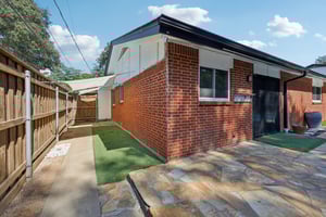  2604 Hollywood Dr-S1610-050.jpg