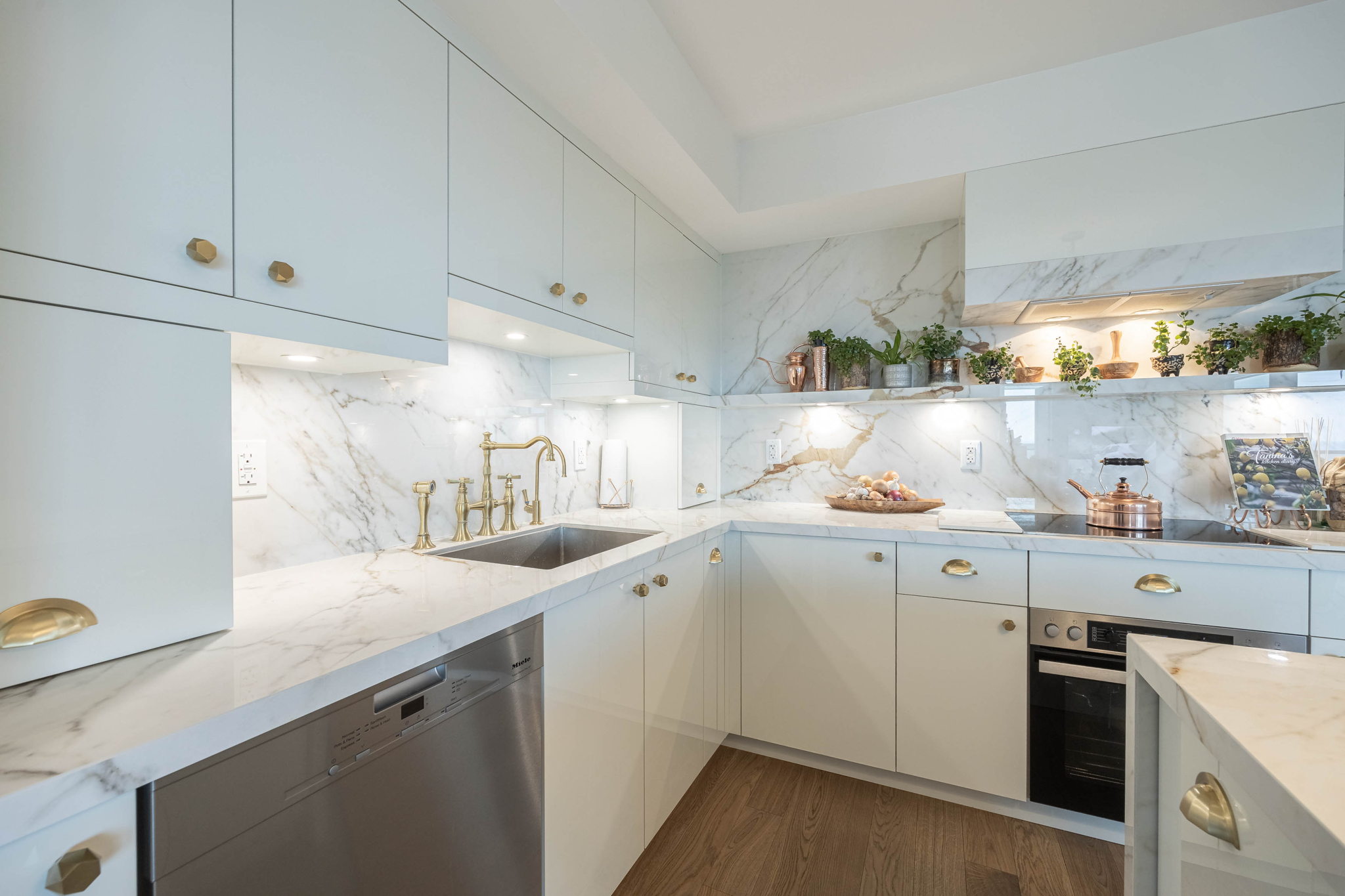 Toronto property showcase — delivered property photograph 4