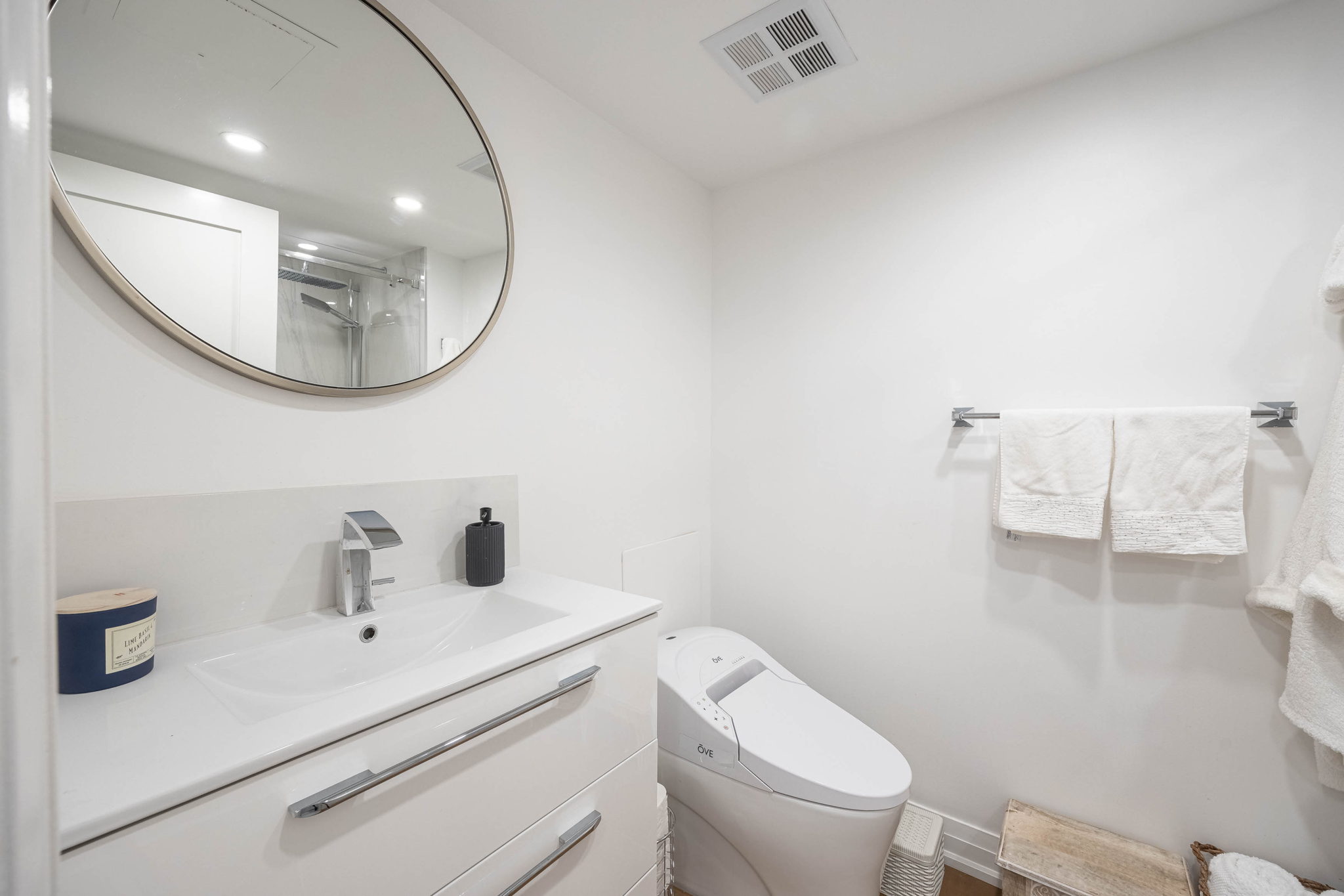 Toronto property showcase — delivered property photograph 15