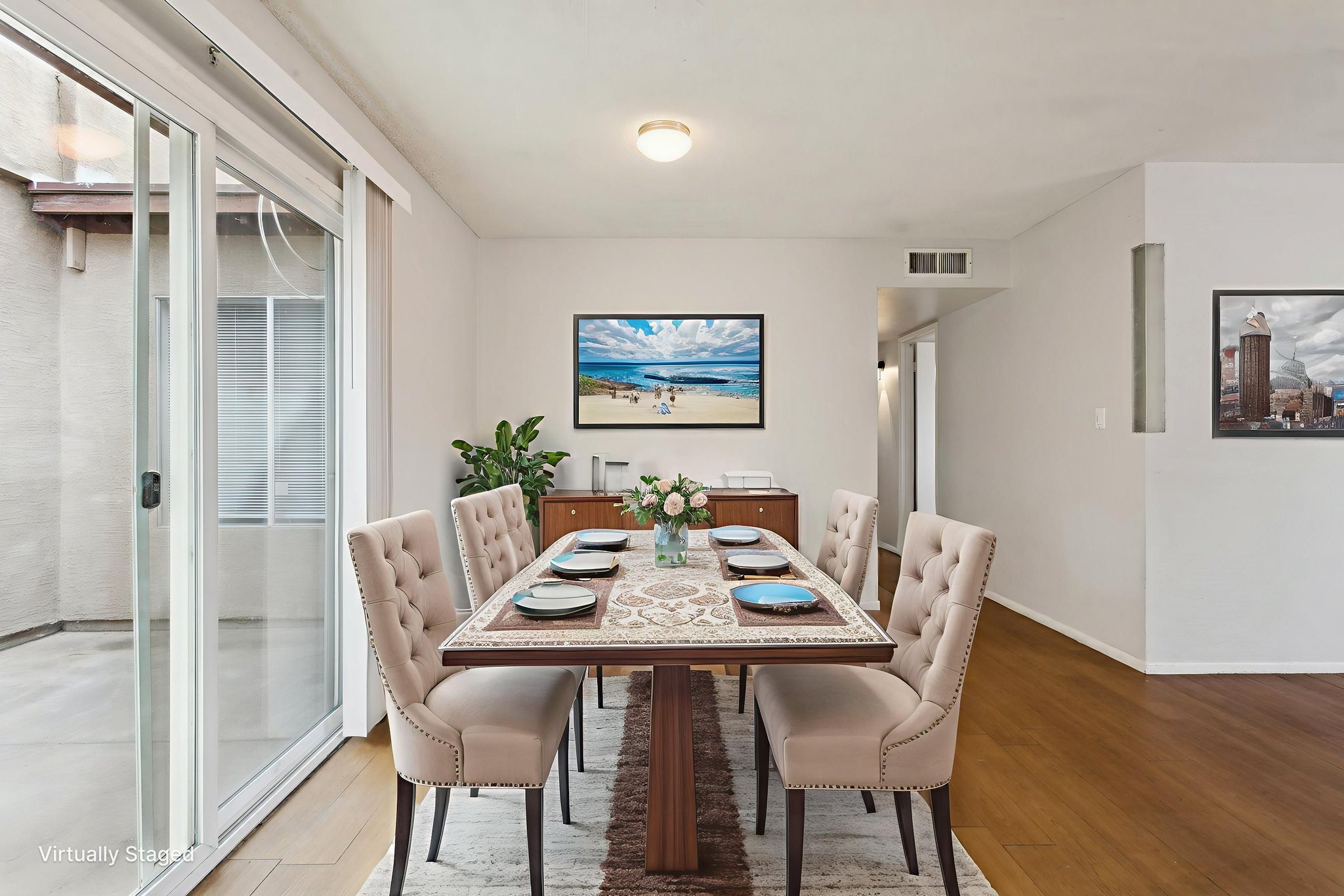 2605 E Lemon St - 012 virtually staged.jpeg