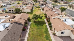 2605 E Lemon St - 004.jpg