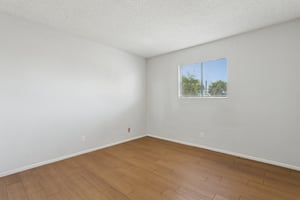 2605 E Lemon St - 017.jpg