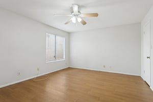 2605 E Lemon St - 019.jpg