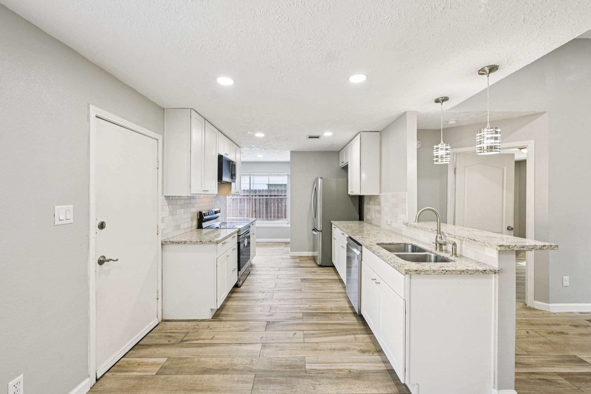 Elder Rd-S1309-018.jpg