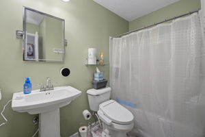  Photo 30