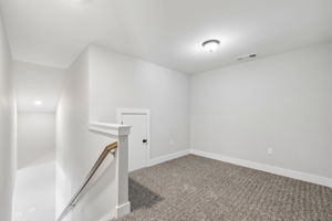 Photo 34