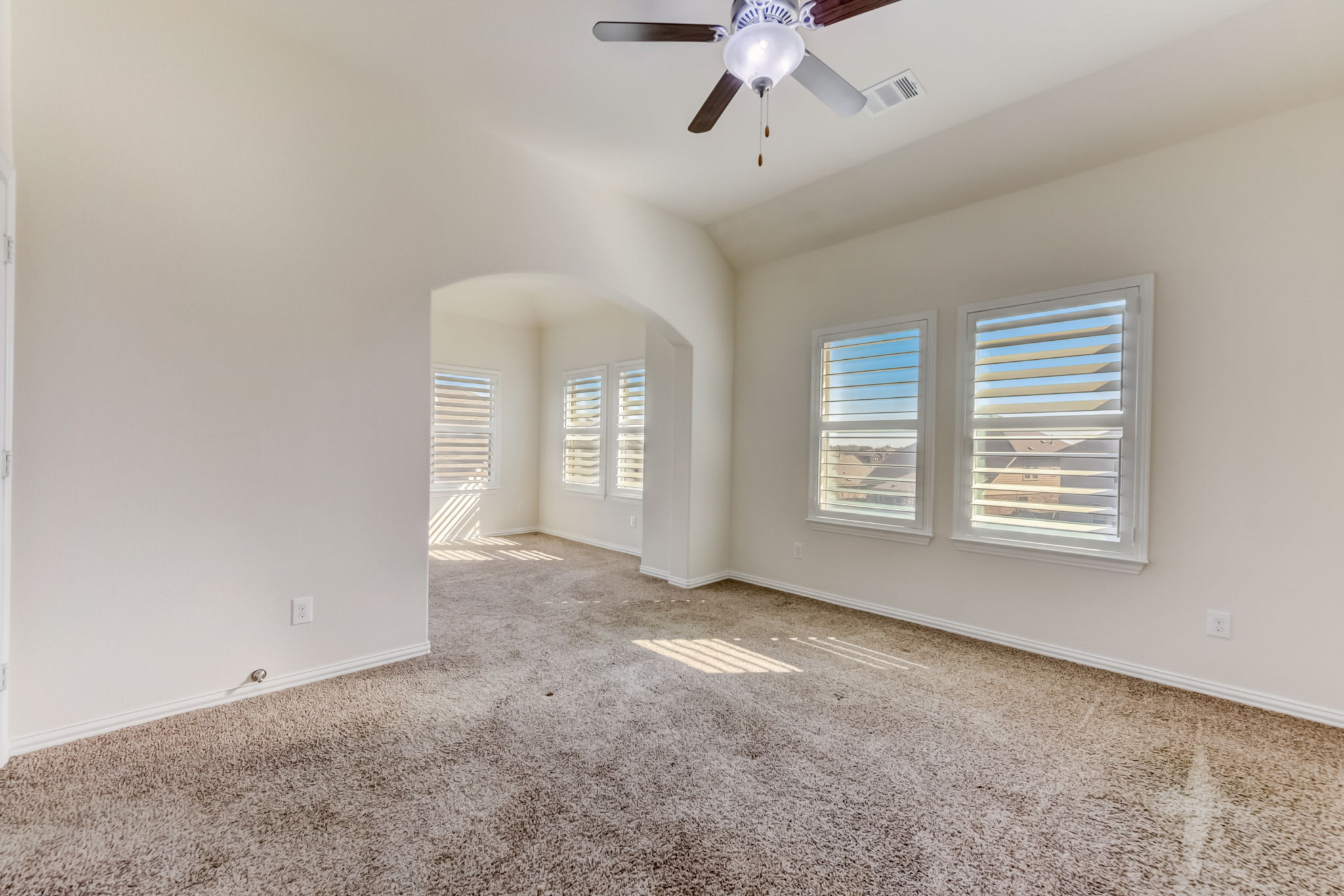 Rough Berry Rd-025