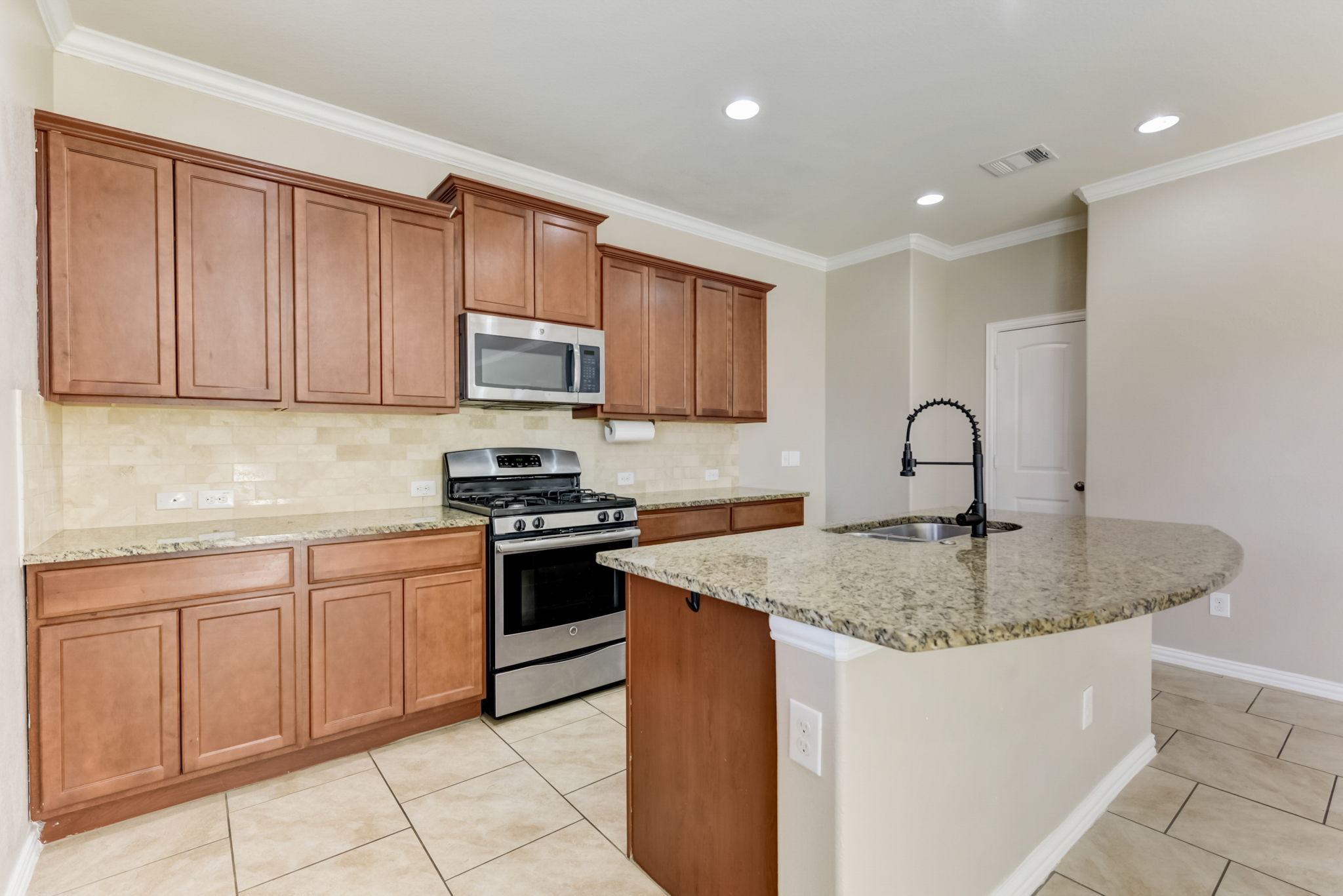 Rough Berry Rd-014