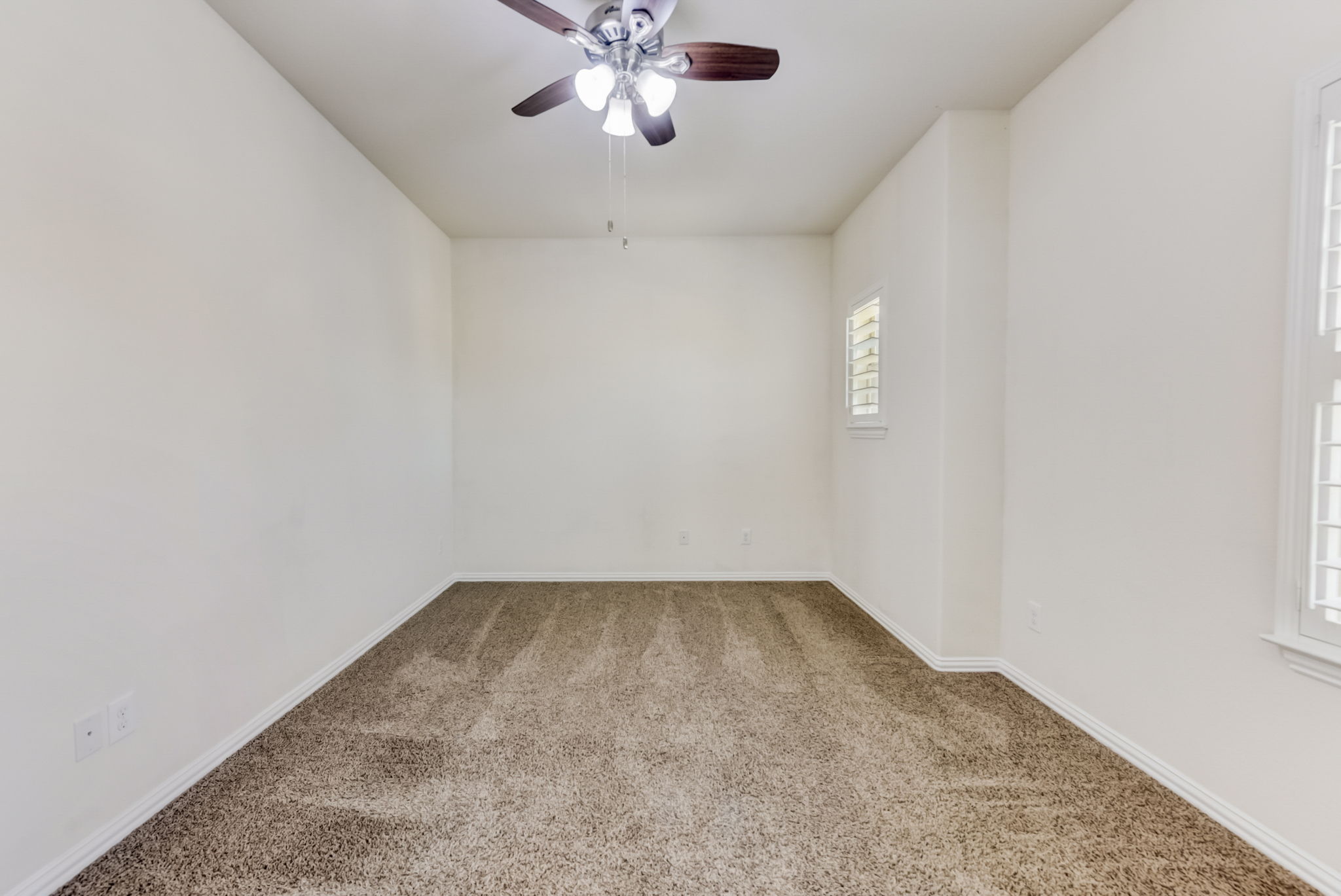 Rough Berry Rd-036