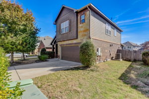 Rough Berry Rd-001
