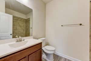 Rough Berry Rd-031