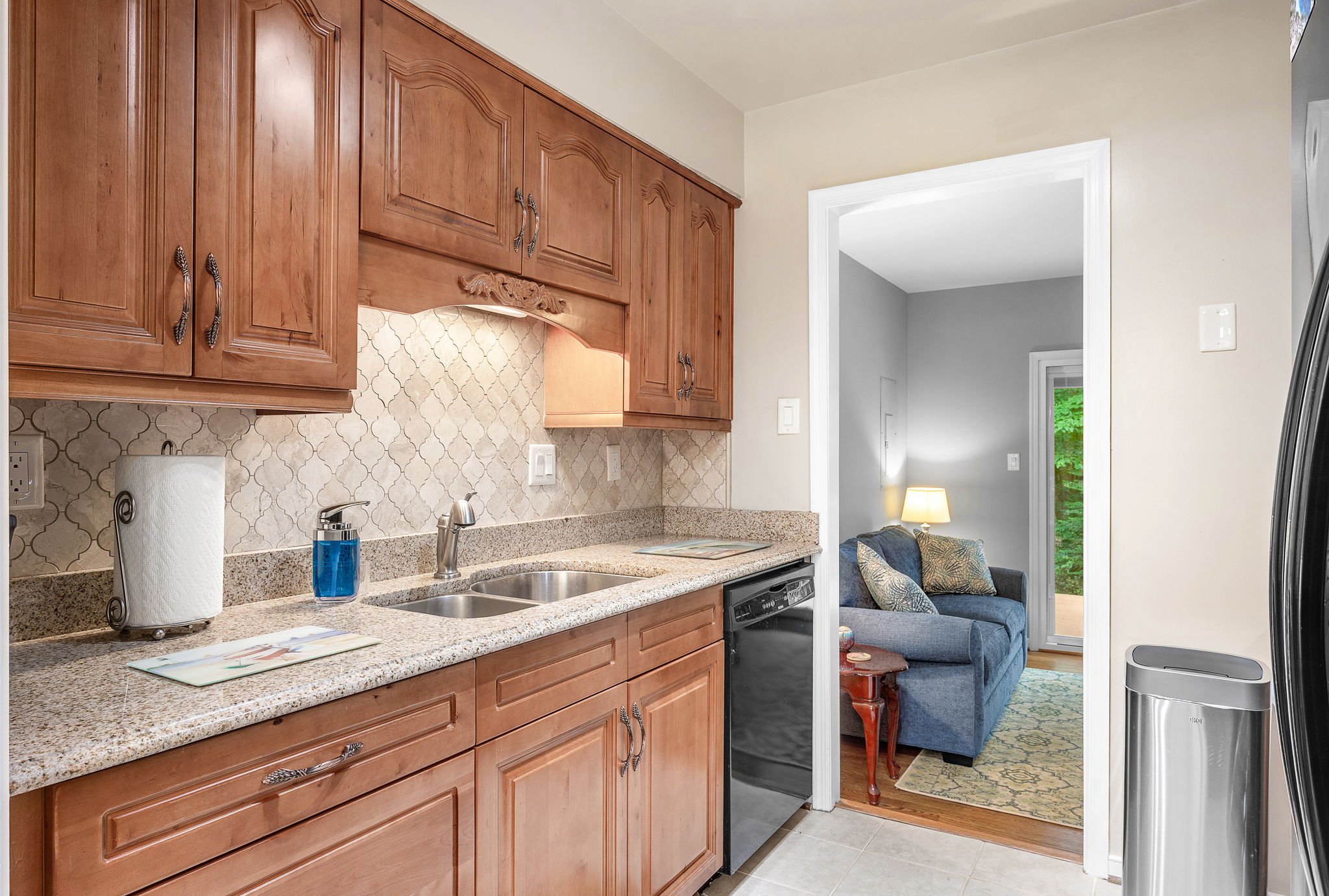 10-Kitchen