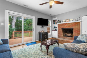 07-Family Room
