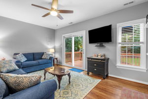 09-Family Room