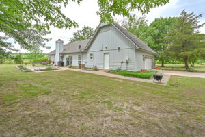  Photo 45