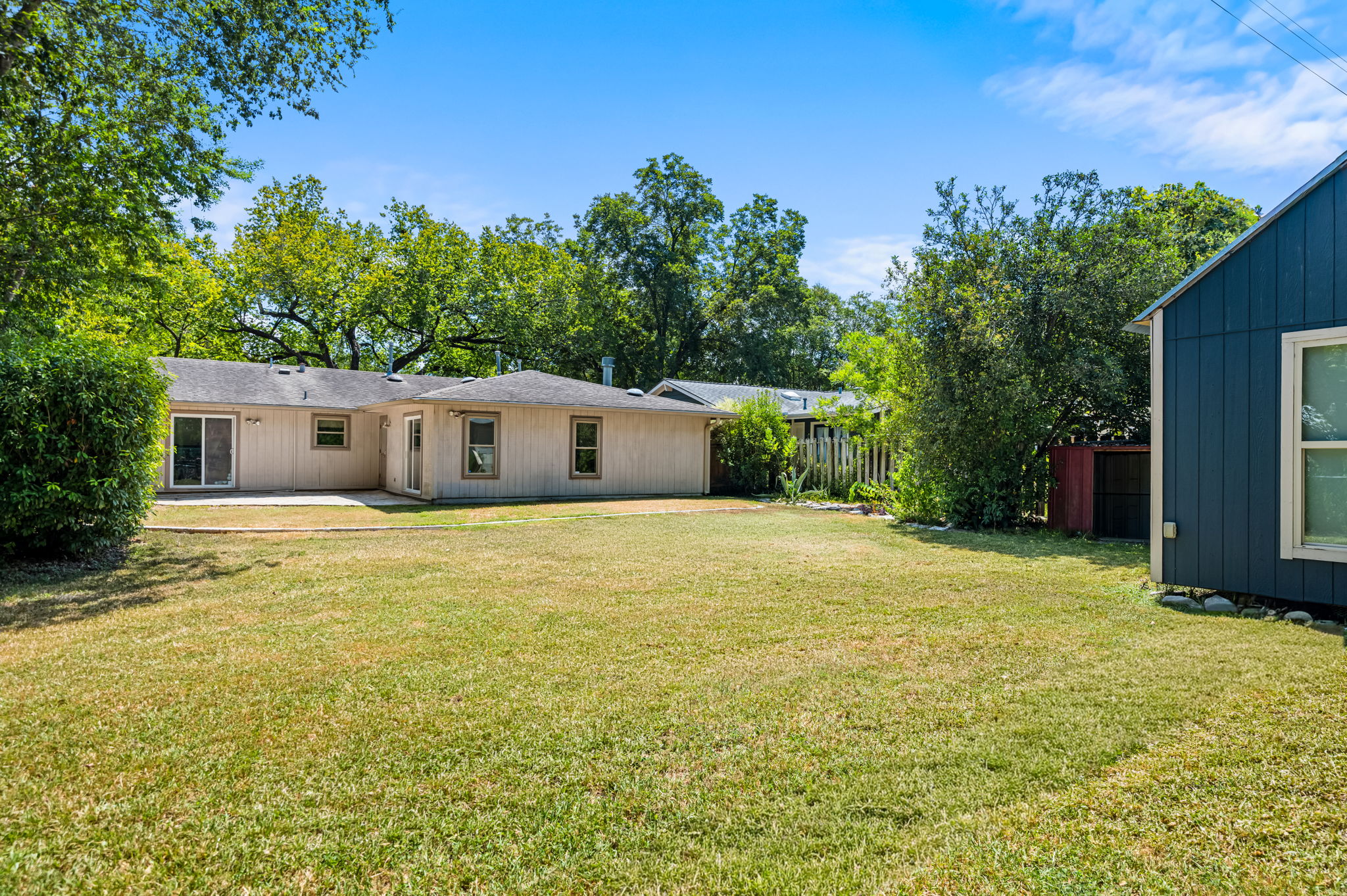 Backyard with shed!