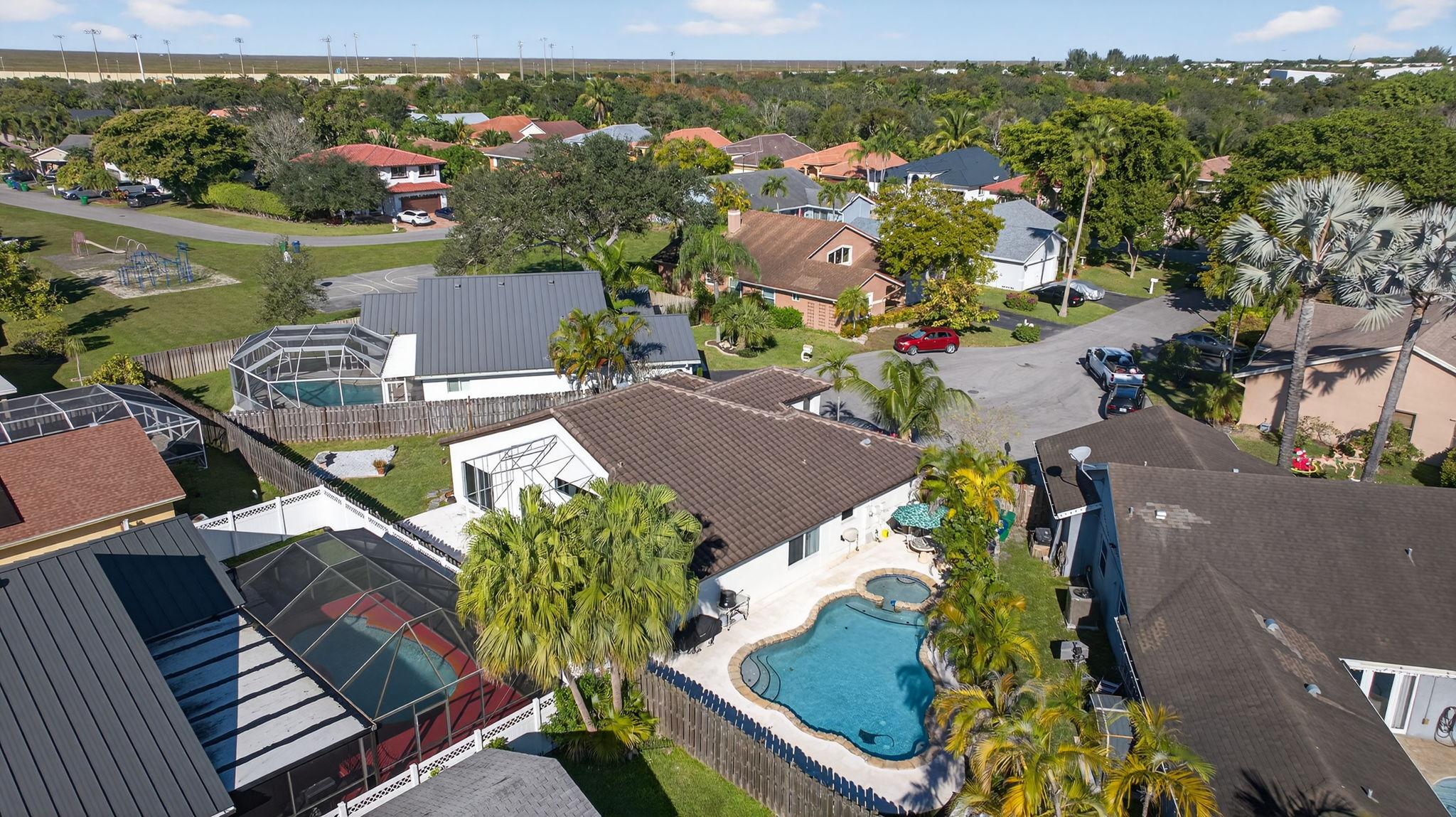 DJI_20251230102052_0011_D