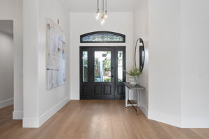 26065 Charing Cross Road-23