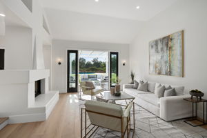 26065 Charing Cross Road-26