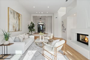 26065 Charing Cross Road-28