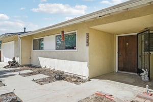 Farmfield Rd-002.jpg