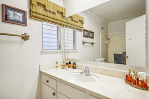 Farmfield Rd-009.jpg