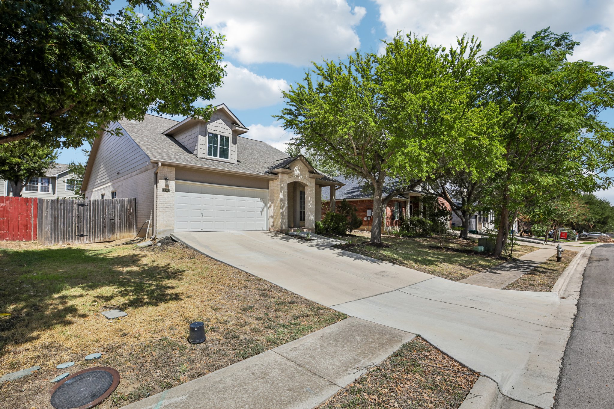 Century Park Blvd-S1109-004.jpg