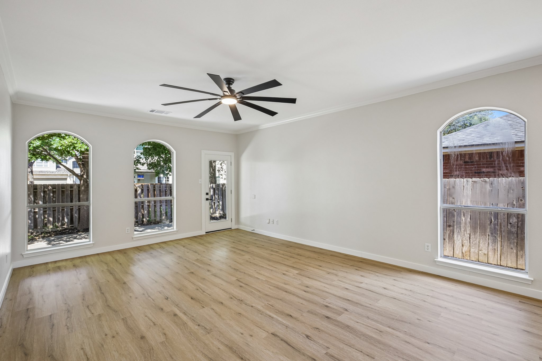 Century Park Blvd-S1109-018.jpg