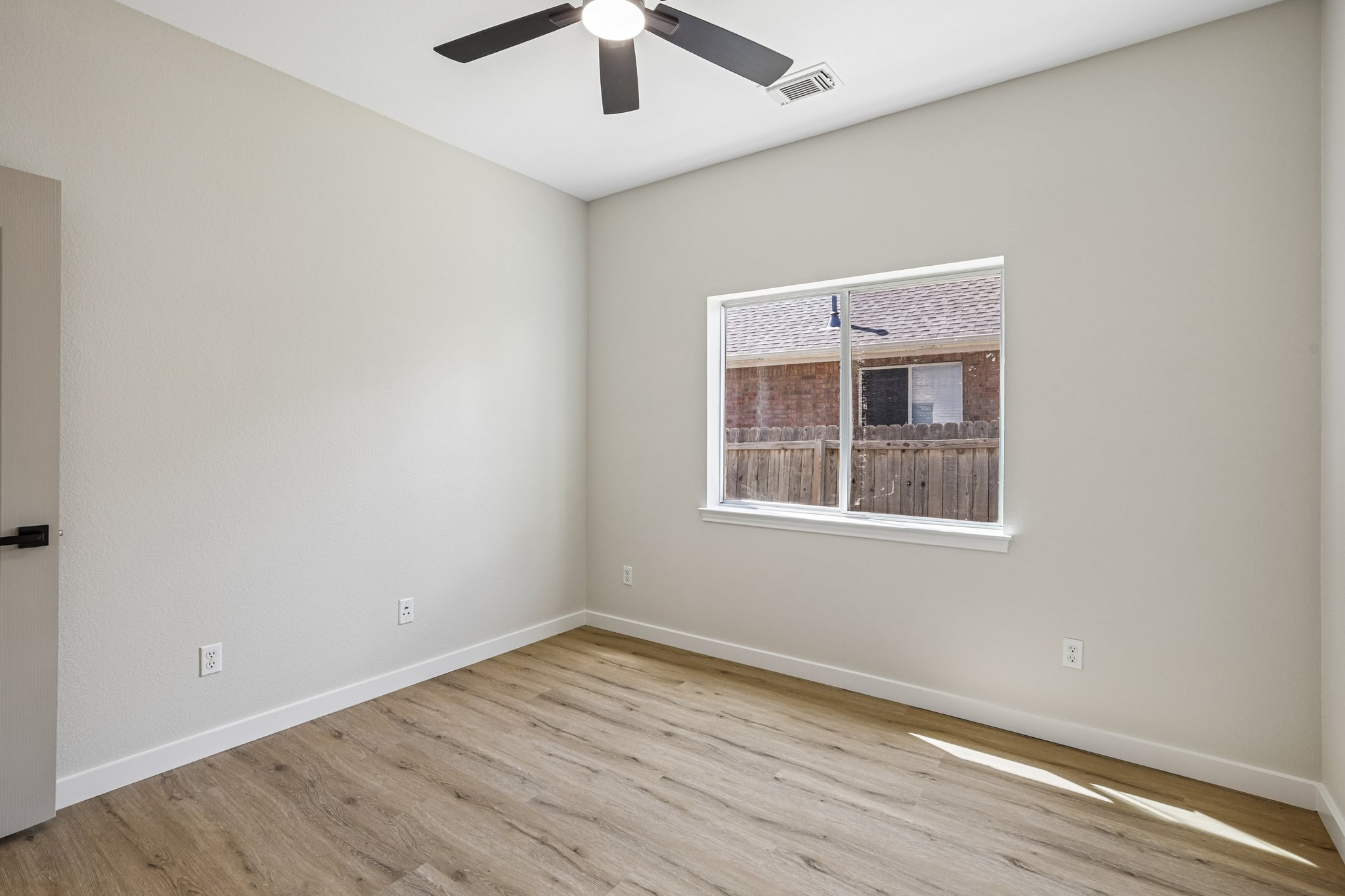 Century Park Blvd-S1109-044.jpg