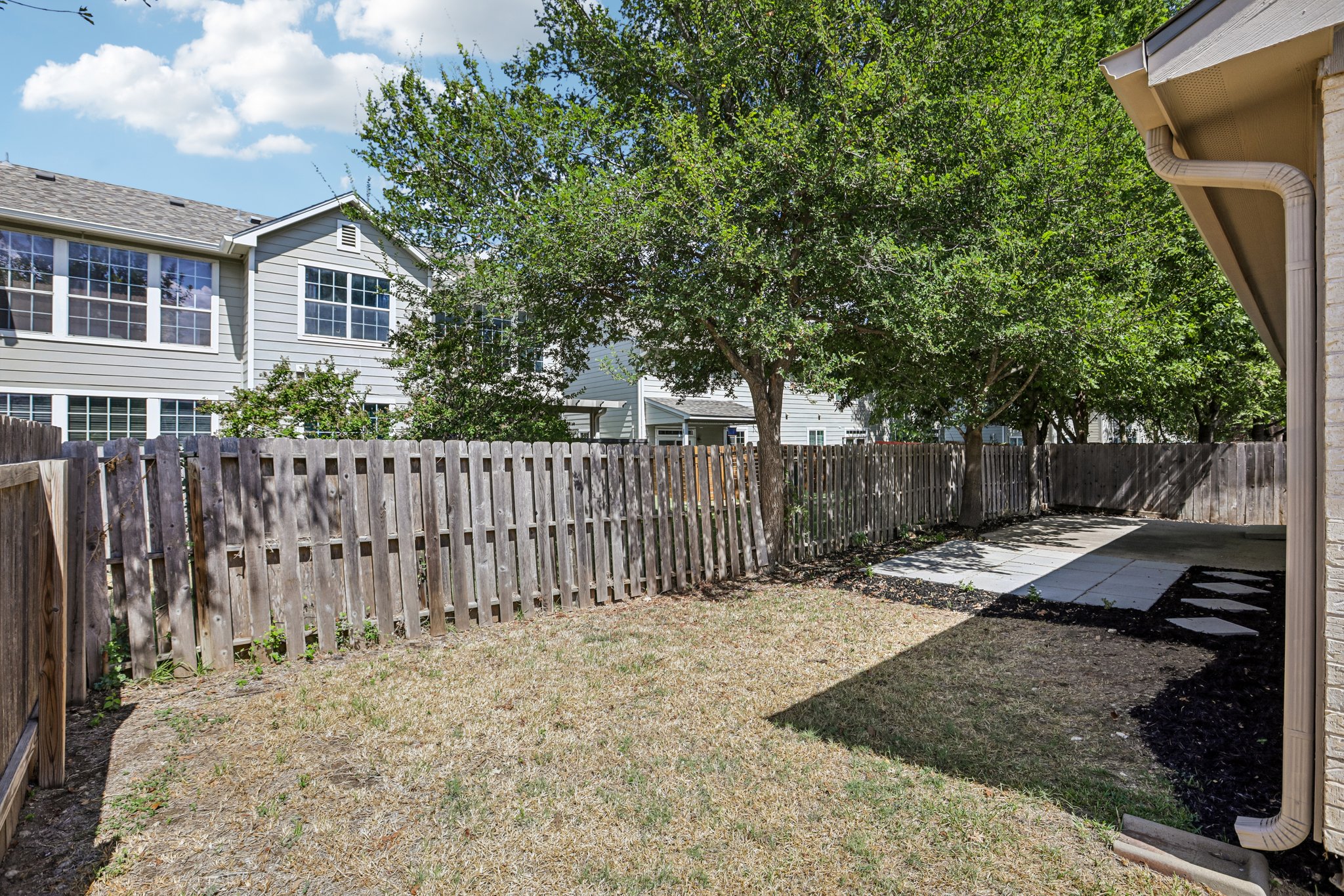 Century Park Blvd-S1109-046.jpg