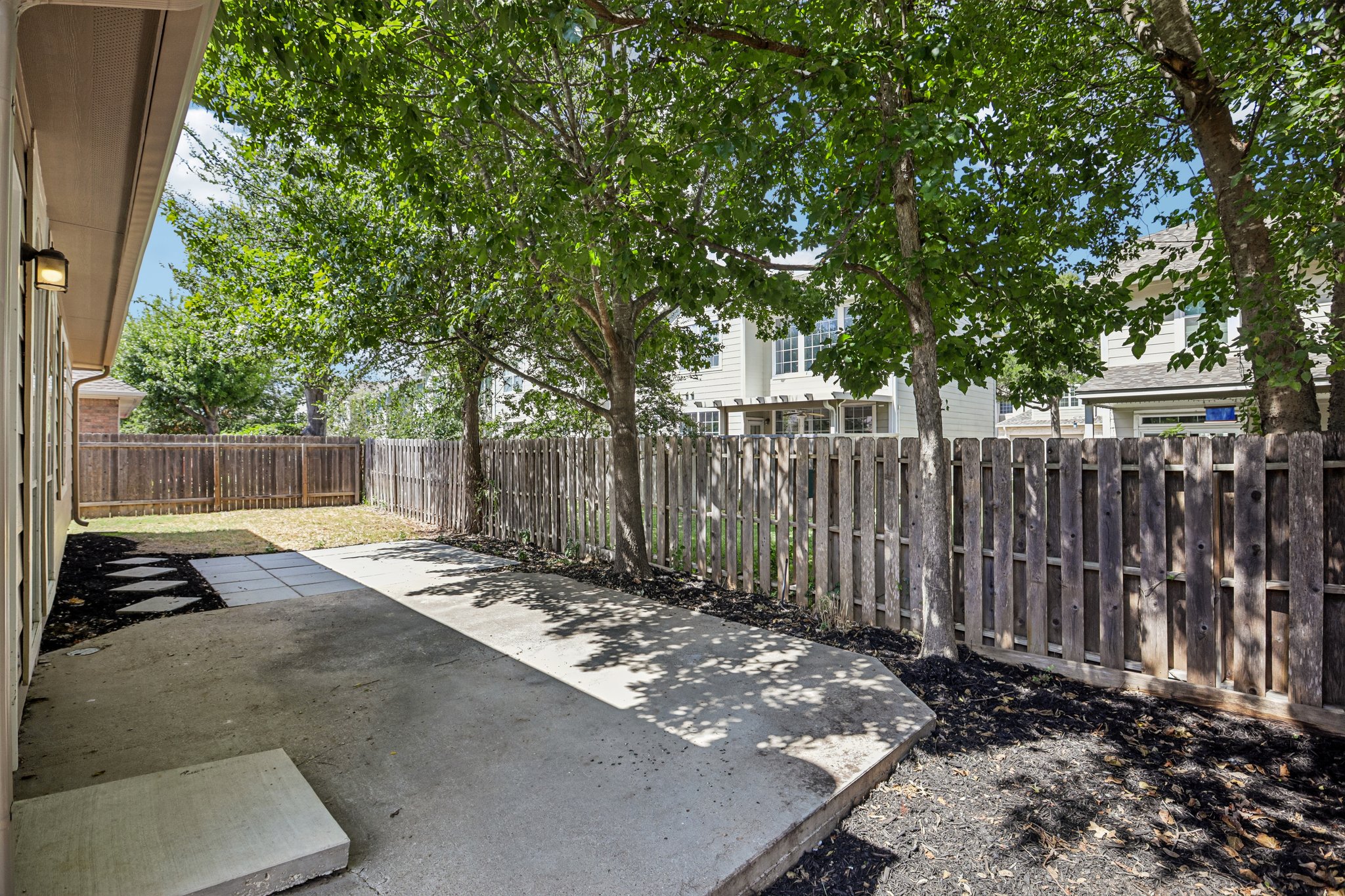 Century Park Blvd-S1109-050.jpg